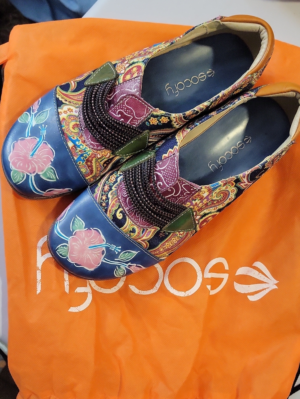 Socofy Women's Blue Floral Leather Slip-On Loafers